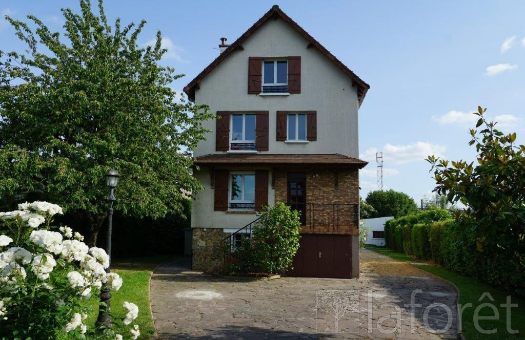 Achat maison Saint-Cyr-l'École - 9 pièce(s) - 200 m² - 775 ...