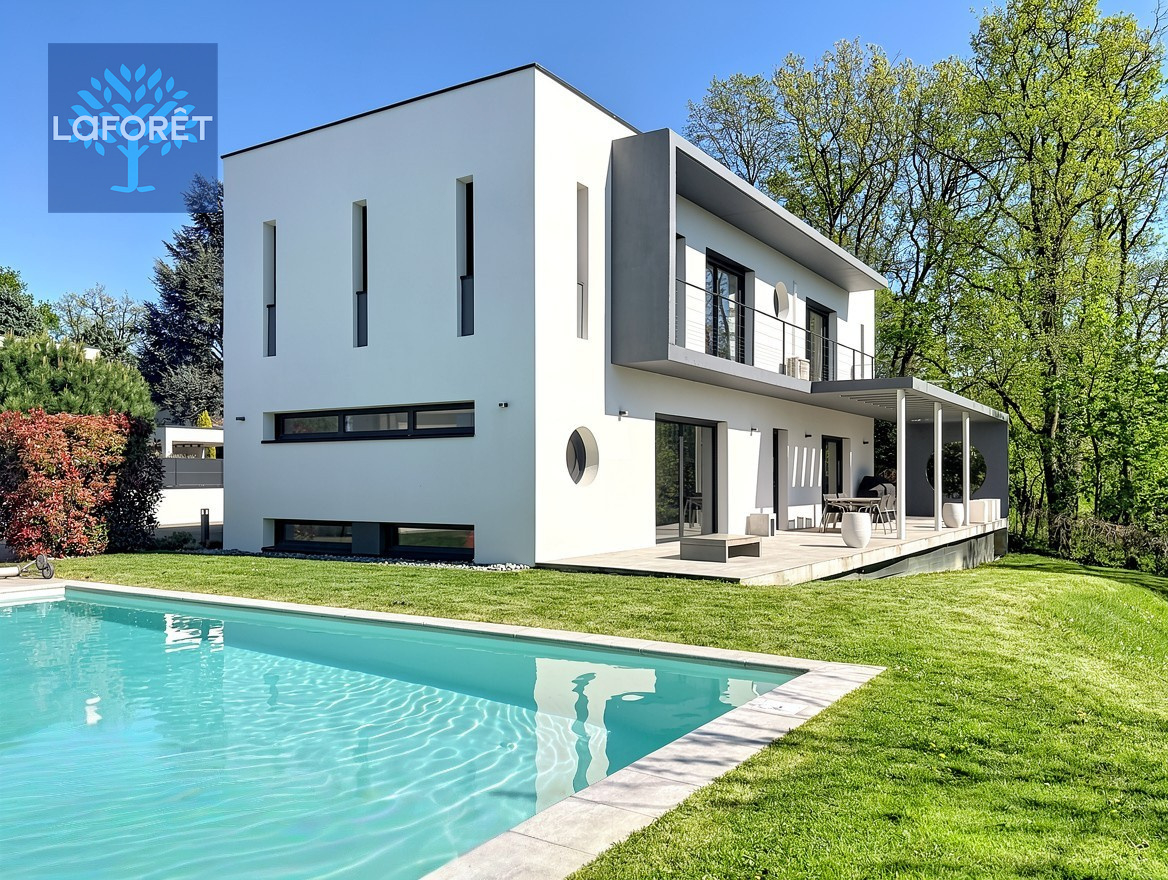 Maison à vendre, 207m², Saint-Genis-Laval
