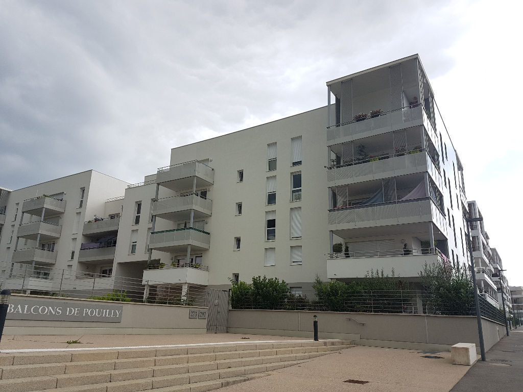 Location appartement près de SaintGenisPouilly 3 pièce(s) 66 m² 1 408 € par mois ⇔