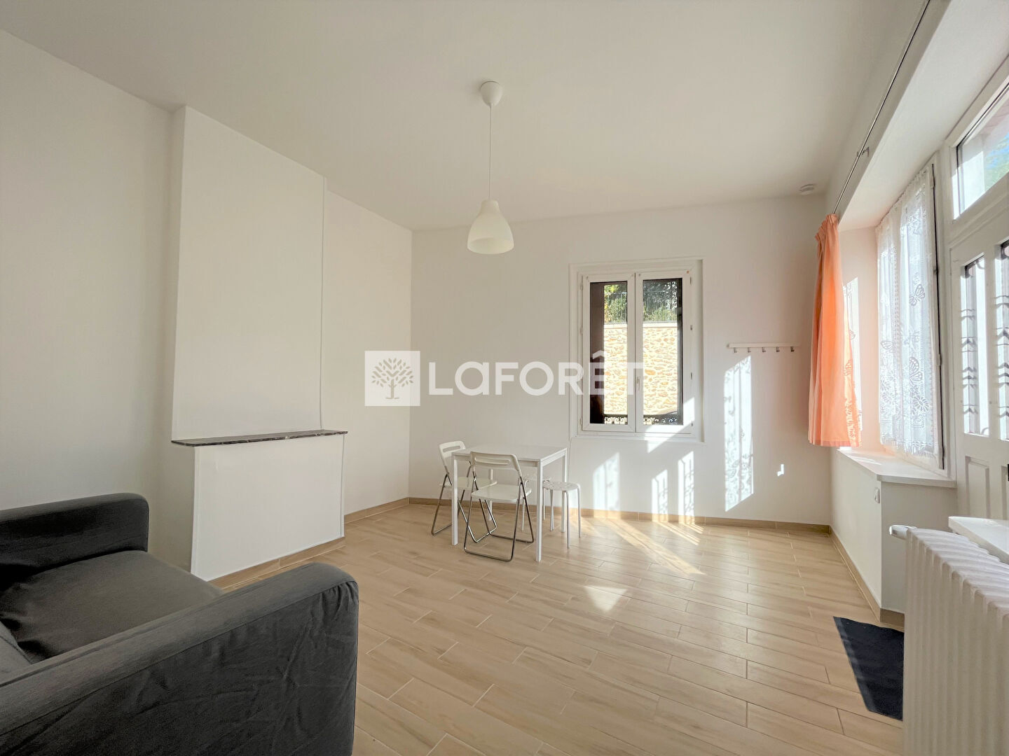 Maison à louer, 42m², SEVRES