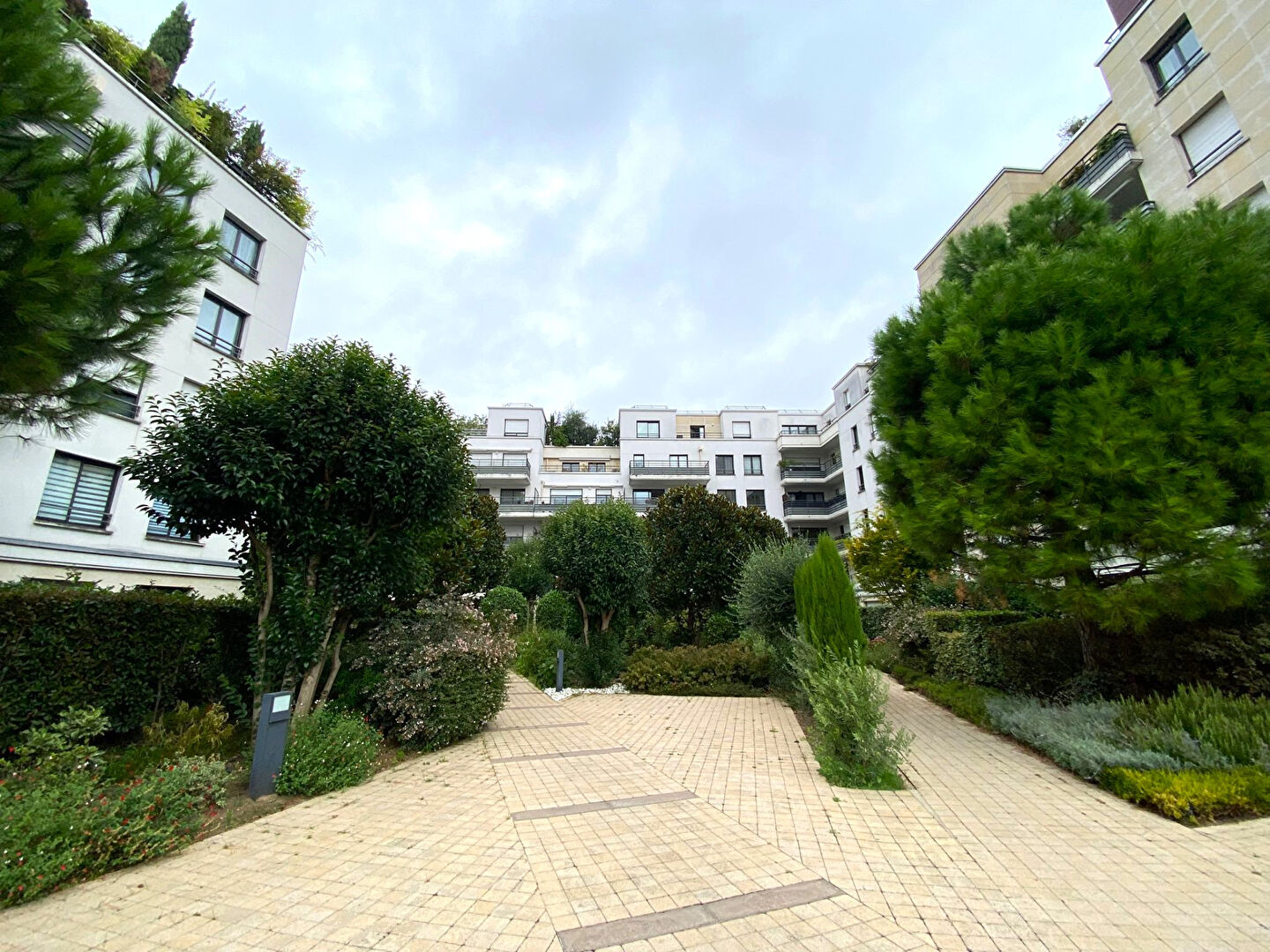 Appartement a louer issy-les-moulineaux - 3 pièce(s) - 63 m2 - Surfyn