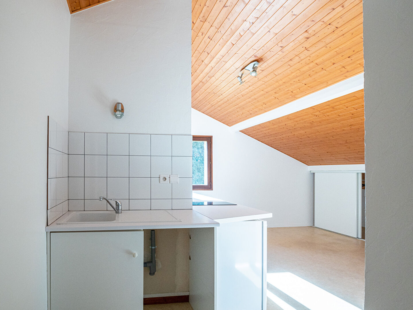 Appartement a louer annecy - 1 pièce(s) - 27.89 m2 - Surfyn