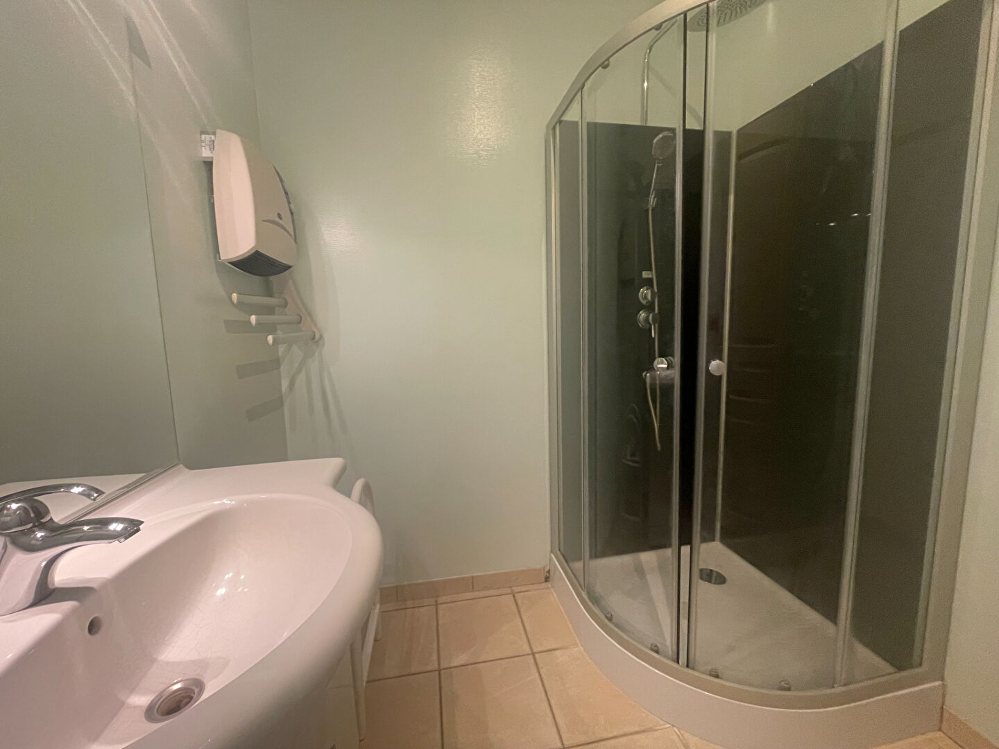 Appartement a louer epernay - 4 pièce(s) - 93.96 m2 - Surfyn