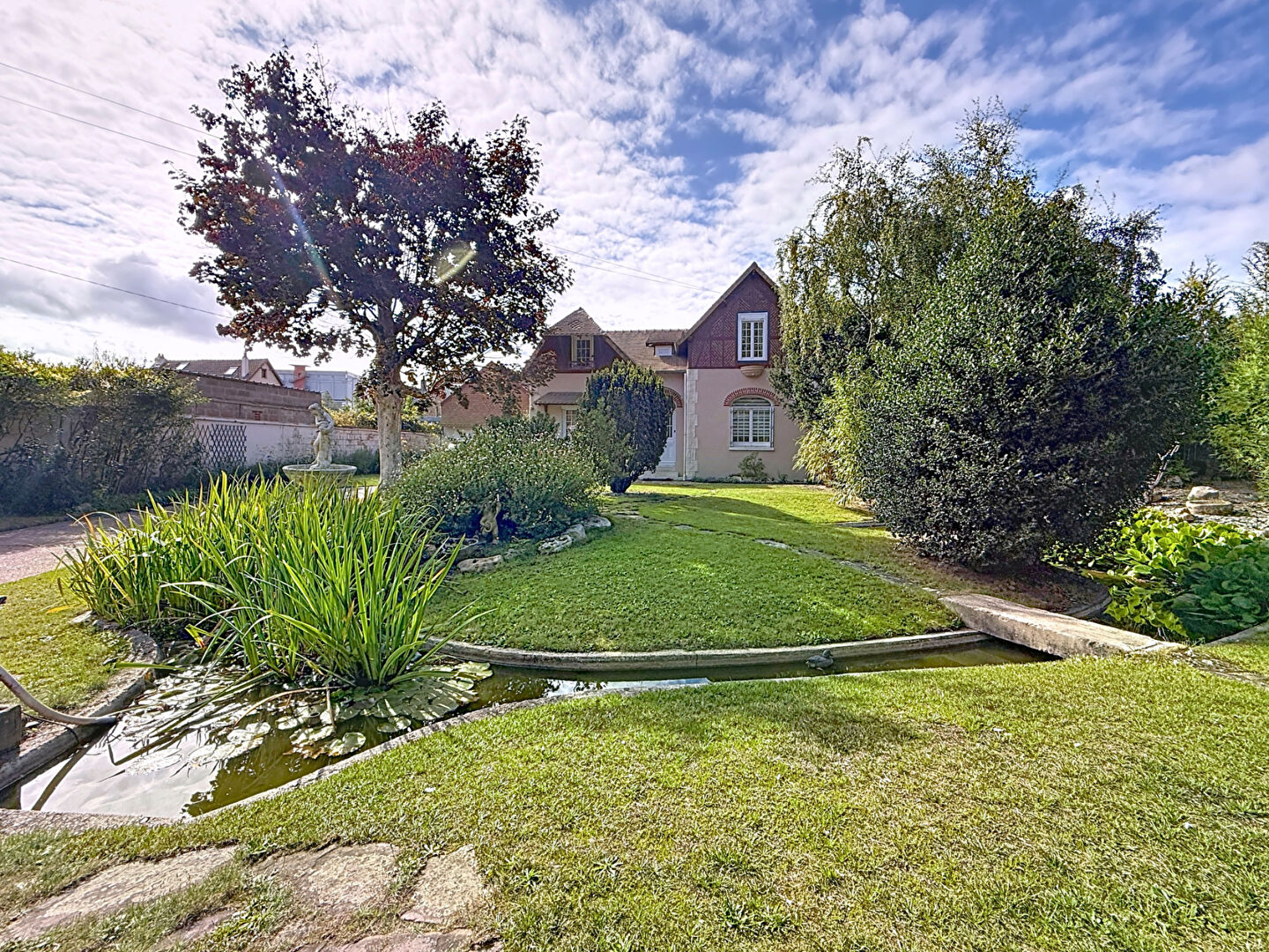 Maison 5 pièces 156 m²