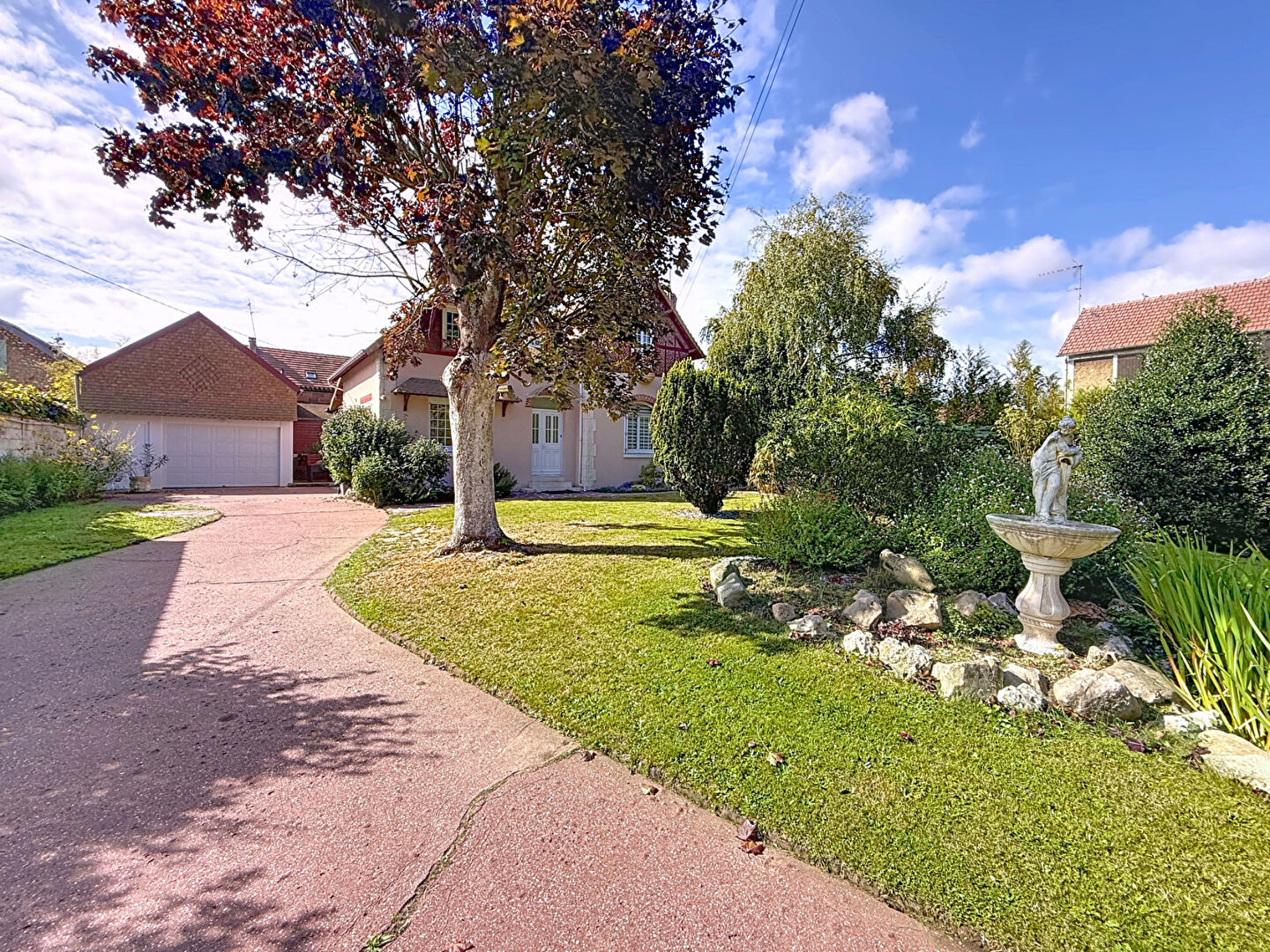 Maison 5 pièces 156 m²