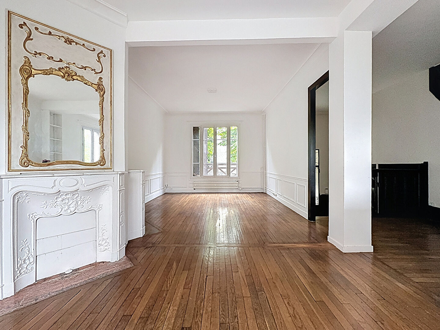 Maison T7 - 205m² - Suresnes — 7 pièces, 205 m², 5 chambres — photo 4