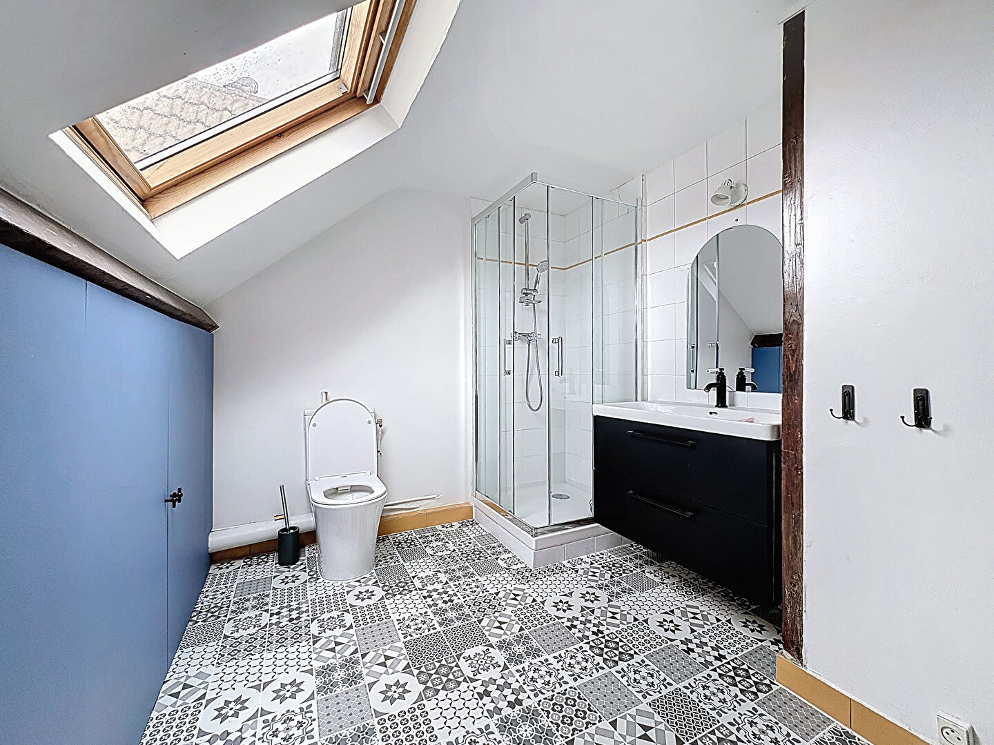 Maison T7 - 205m² - Suresnes — 7 pièces, 205 m², 5 chambres — photo 9