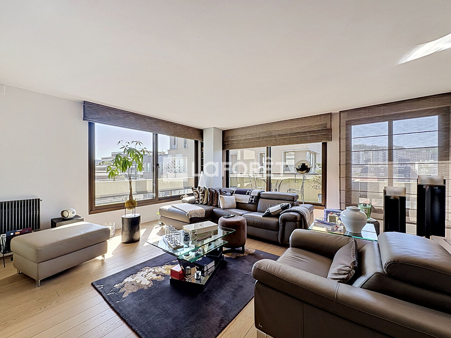 Appartement T3 - 100m² - Suresnes — 3 pièces, 100 m², 2 chambres — photo 3