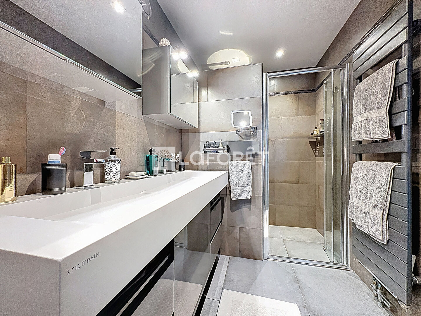 Appartement T3 - 100m² - Suresnes — 3 pièces, 100 m², 2 chambres — photo 17