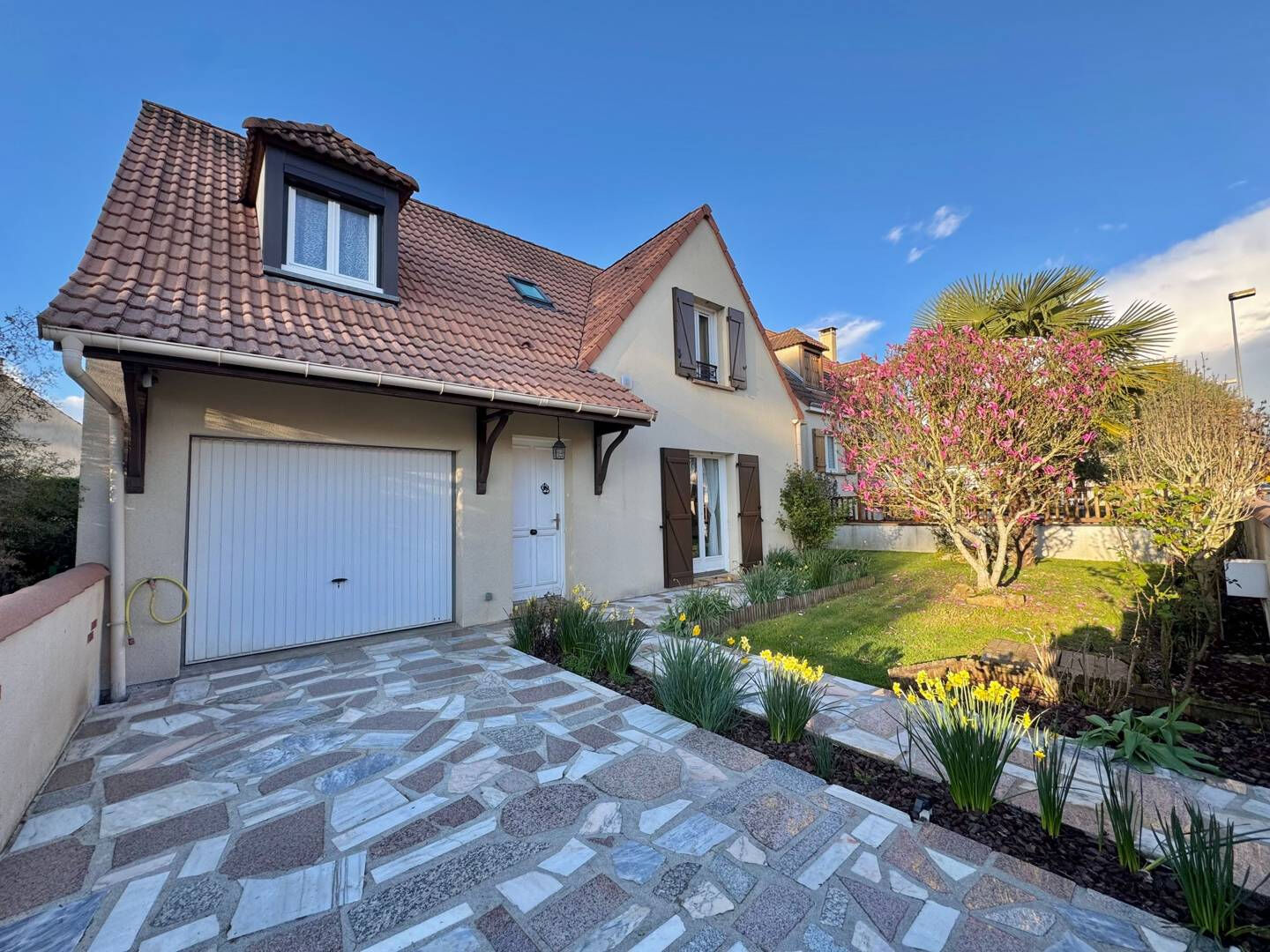 Maison à vendre, 150m², Chevry-Cossigny