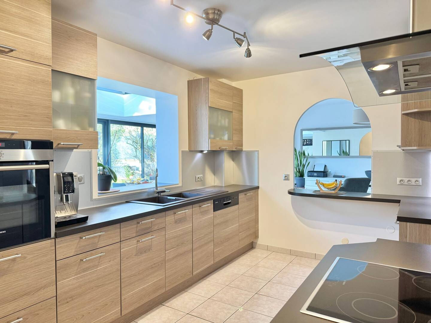 Maison à vendre, 150m², Chevry-Cossigny