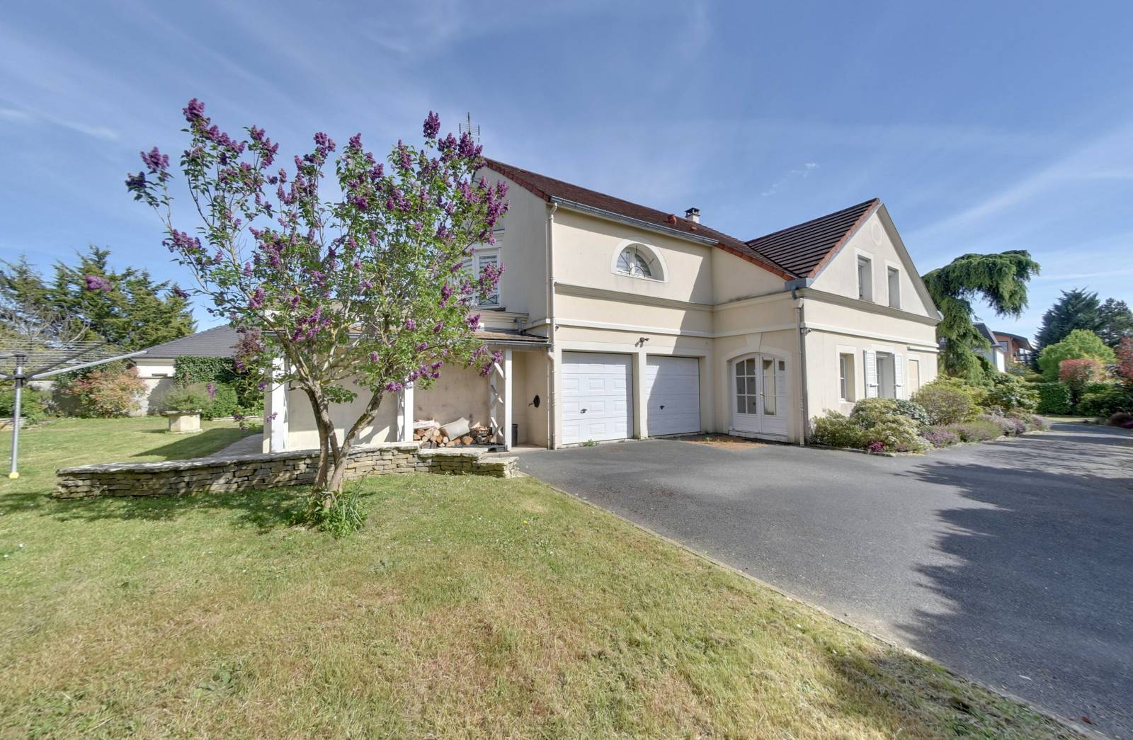Maison à vendre, 257m², OZOIR LA FERRIERE