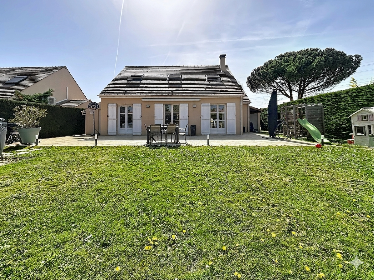Maison à vendre, 135m², OZOIR LA FERRIERE