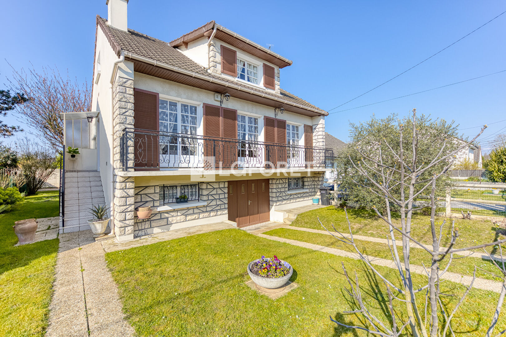 Maison à vendre, 121m², ROISSY EN BRIE