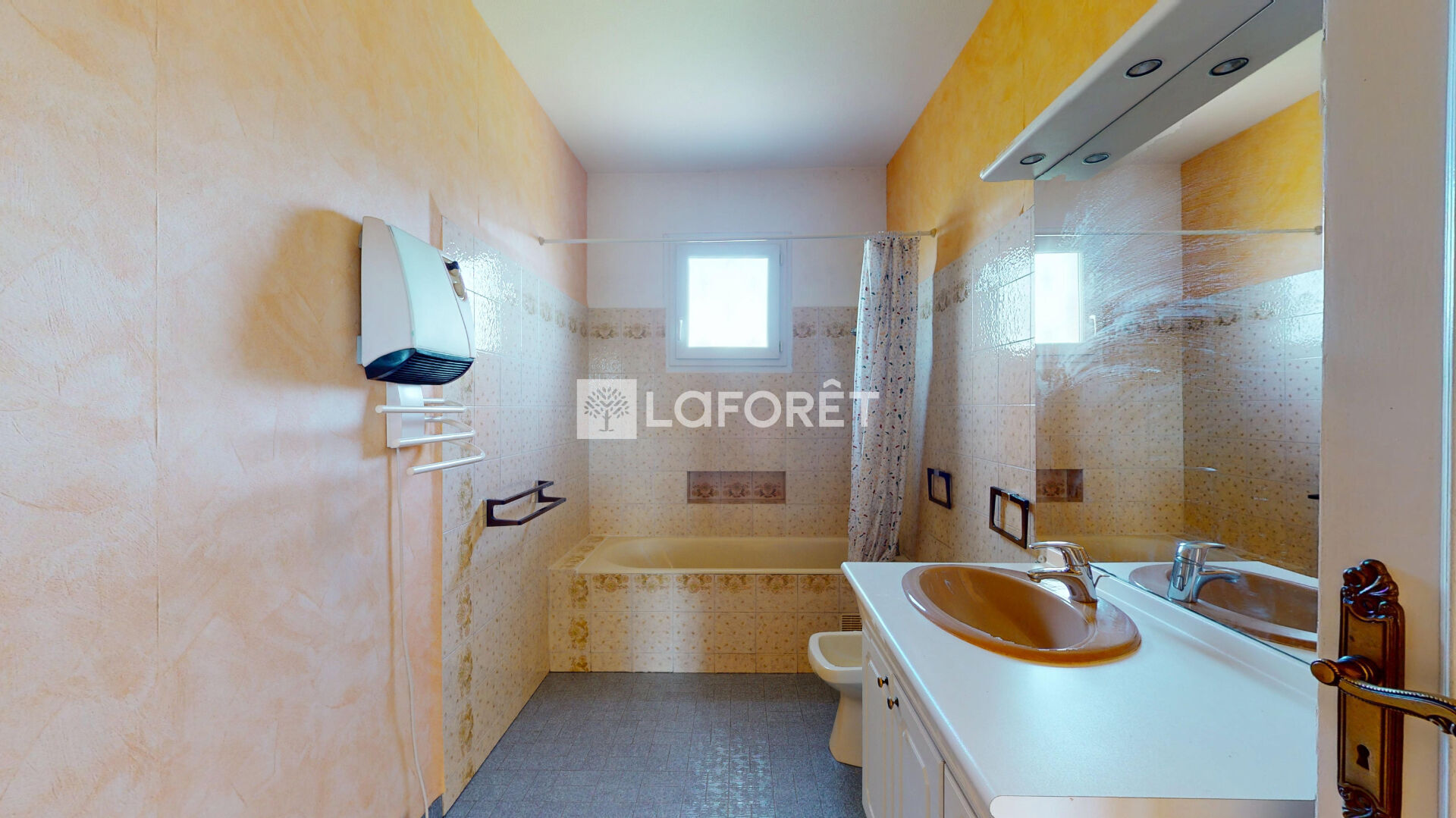 Maison T4 - 107m² - TOURNEFEUILLE — 4 pièces, 107 m², 3 chambres — photo 14
