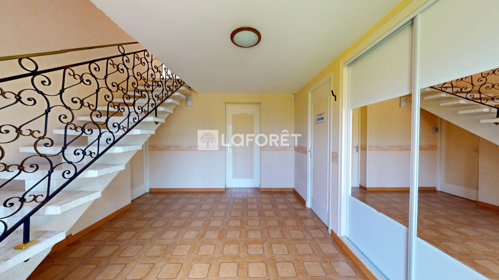 Maison T4 - 107m² - TOURNEFEUILLE — 4 pièces, 107 m², 3 chambres — photo 15