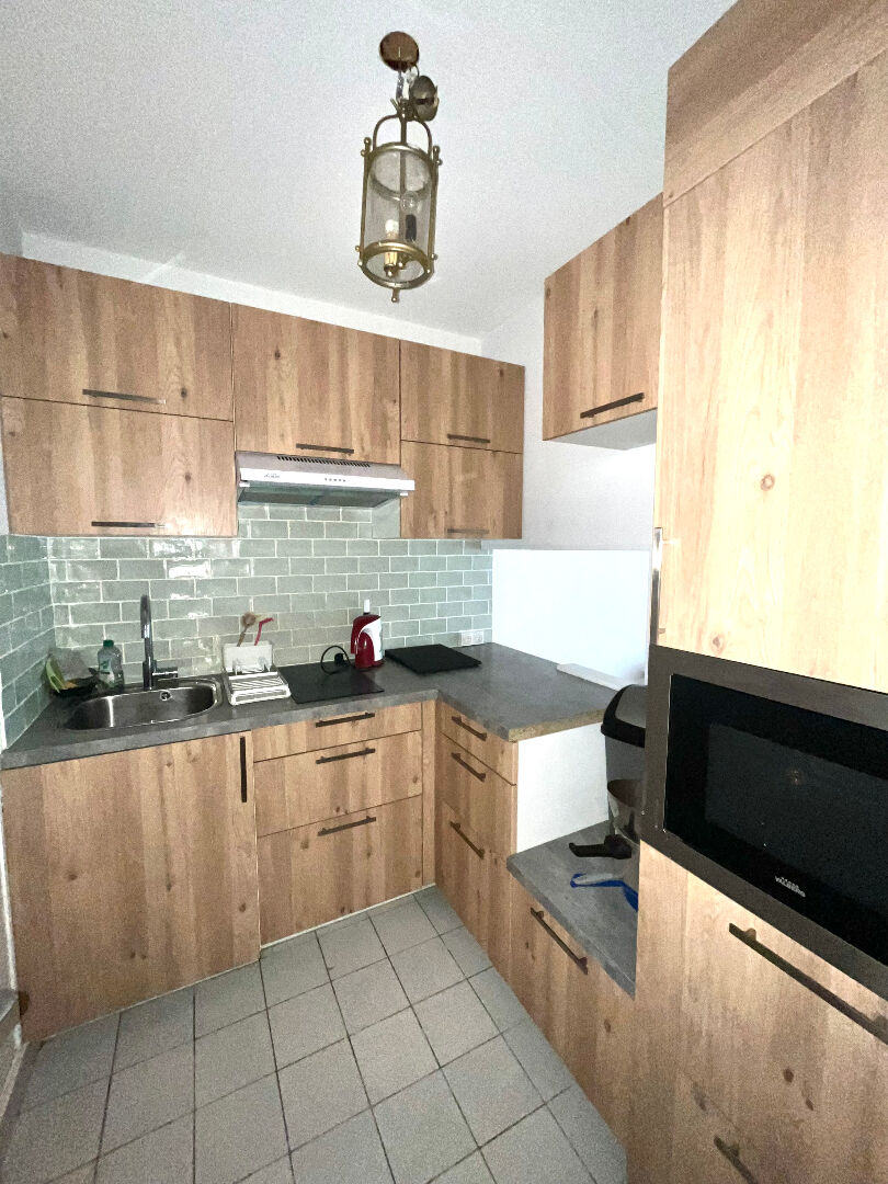 Maison à louer, 46m², Paris 20