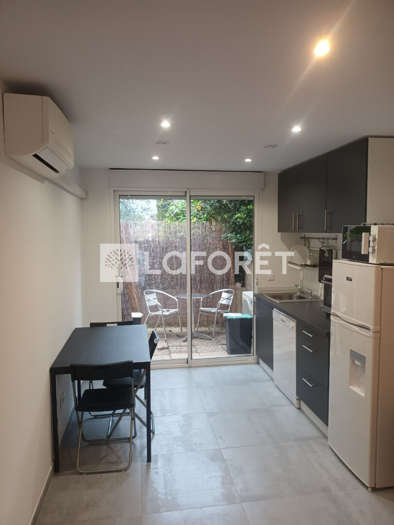 Maison à louer, 24m², Valbonne