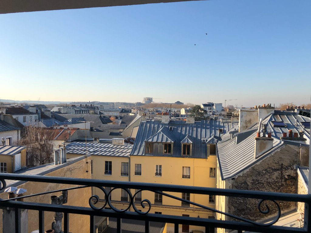 82 Rue Yves Le Coz 78000 Versailles
