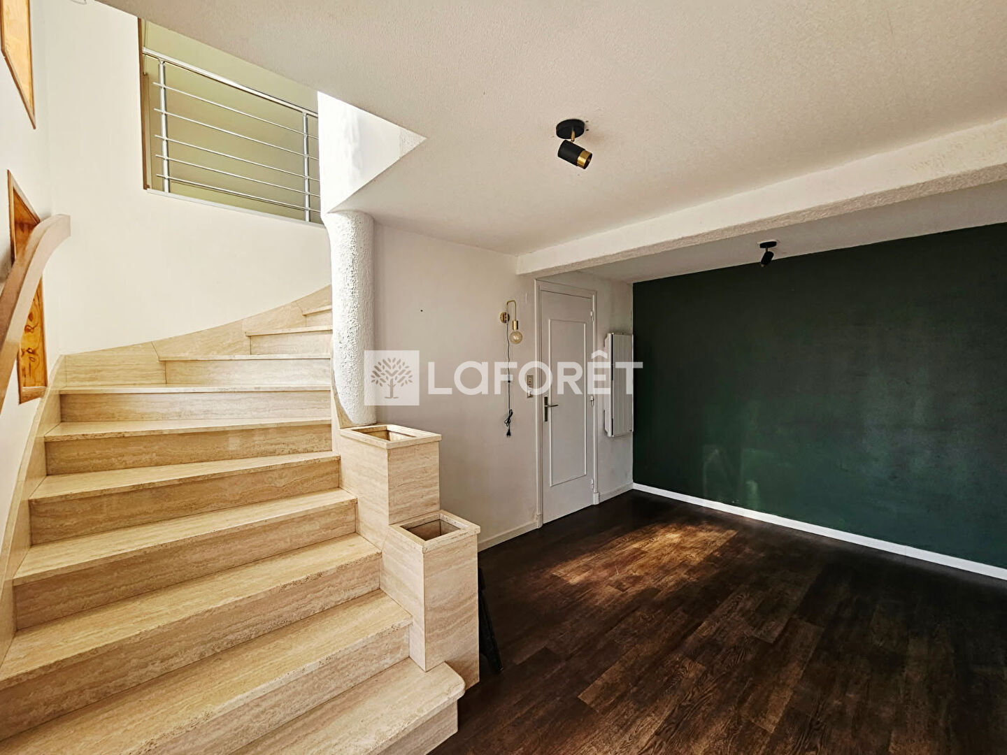 Maison à louer, 173m², Mably