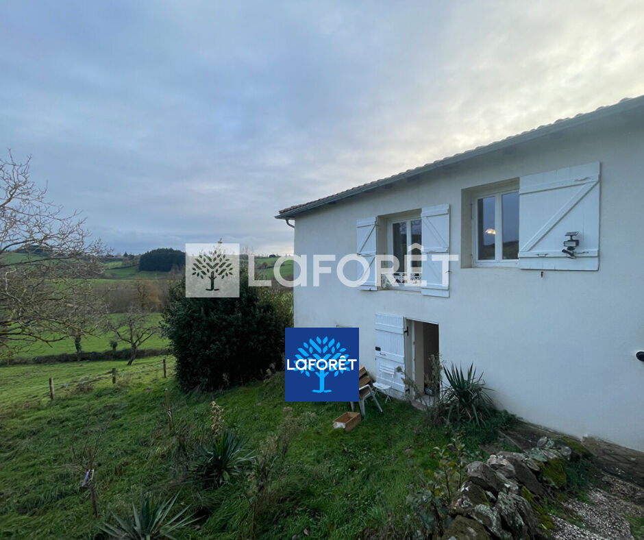 Maison à vendre, 107m², Saint-Symphorien-de-Lay