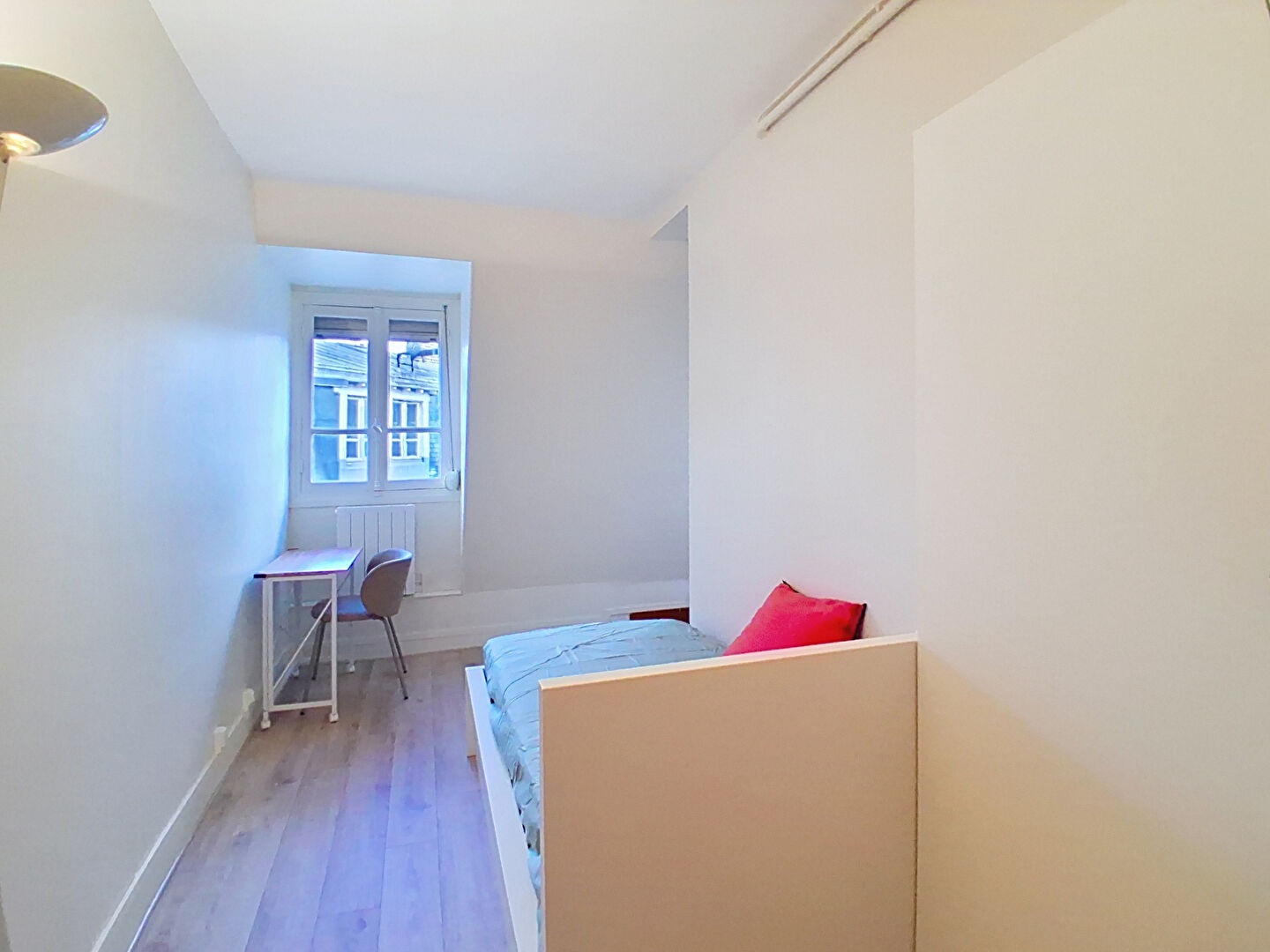 Appartement a louer paris-15e-arrondissement - 1 pièce(s) - 12.37 m2 - Surfyn