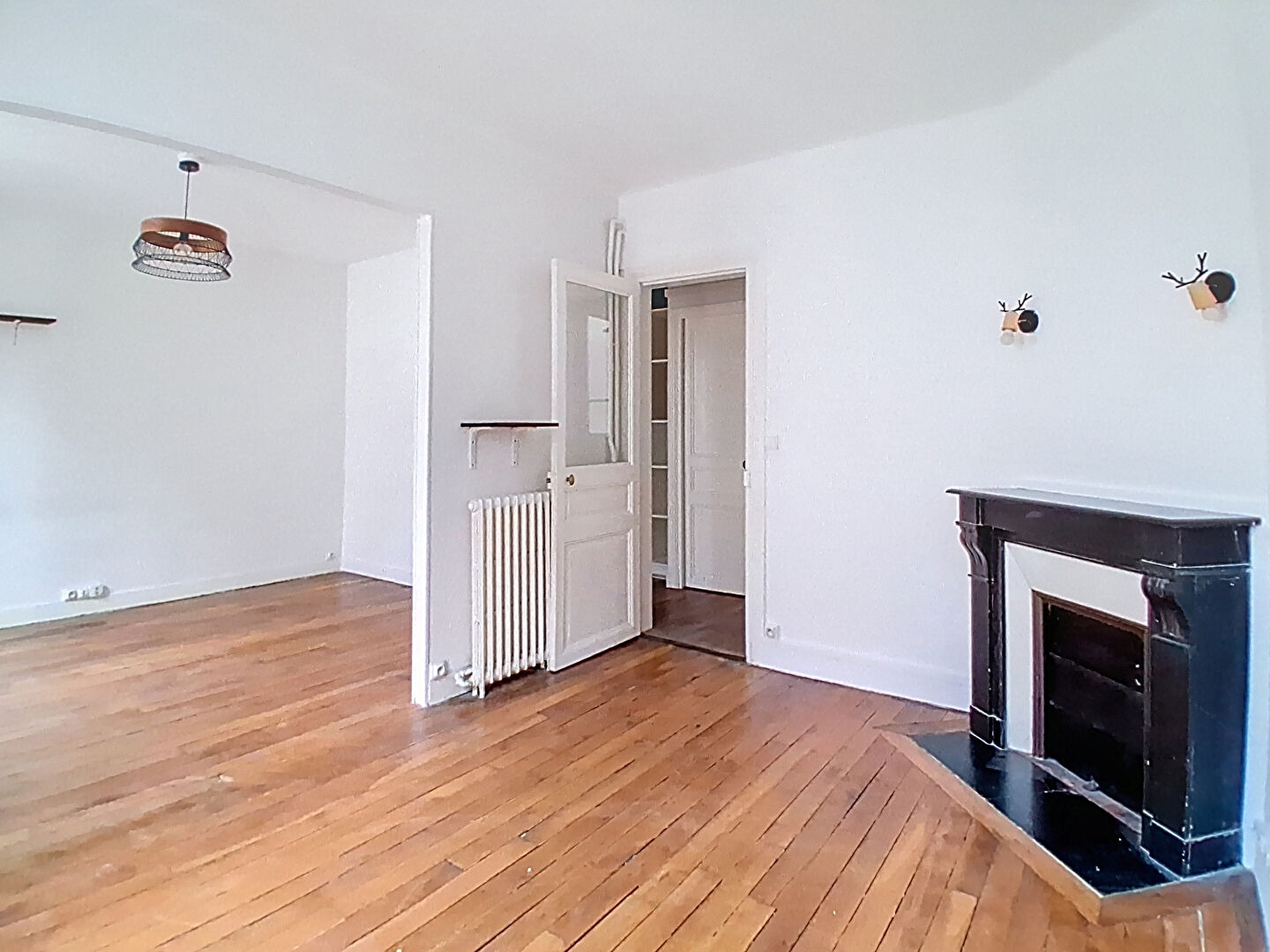 Appartement a louer paris-15e-arrondissement - 2 pièce(s) - 51.46 m2 - Surfyn