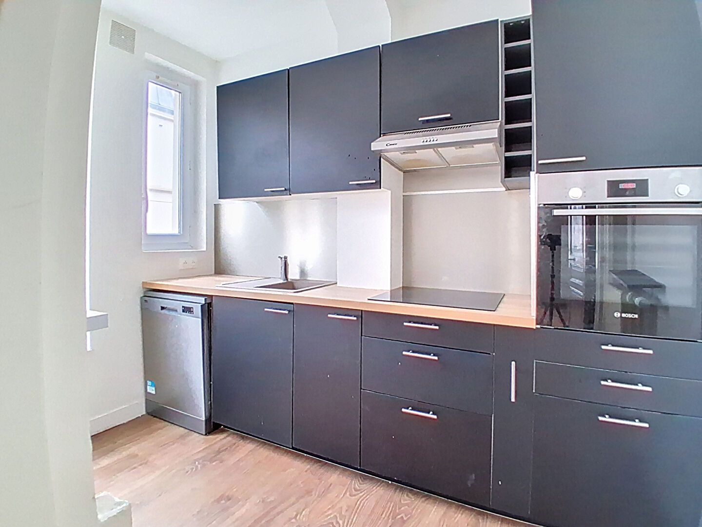 Appartement a louer paris-15e-arrondissement - 2 pièce(s) - 51.46 m2 - Surfyn