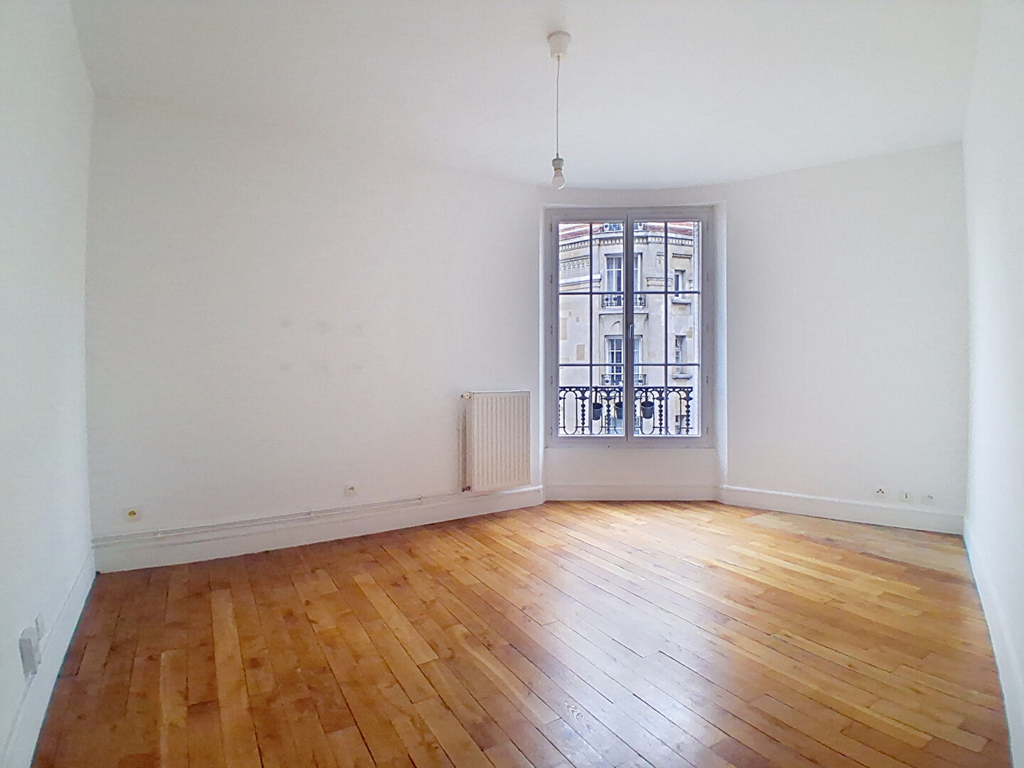Appartement a louer paris-15e-arrondissement - 2 pièce(s) - 49.2 m2 - Surfyn