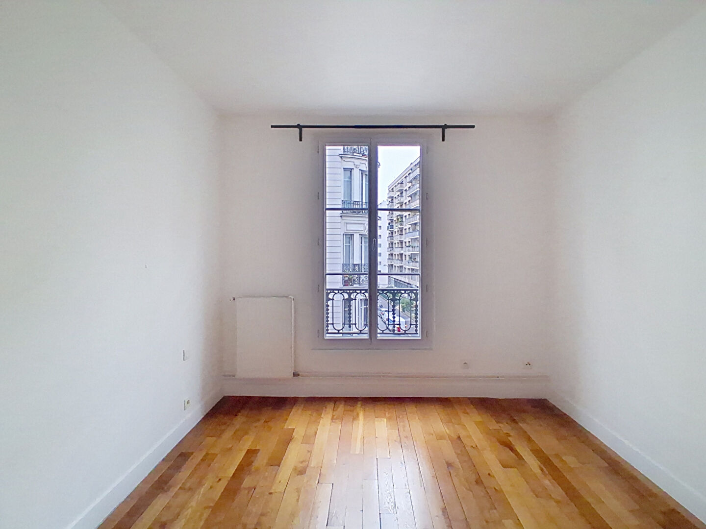 Appartement a louer paris-15e-arrondissement - 2 pièce(s) - 49.2 m2 - Surfyn