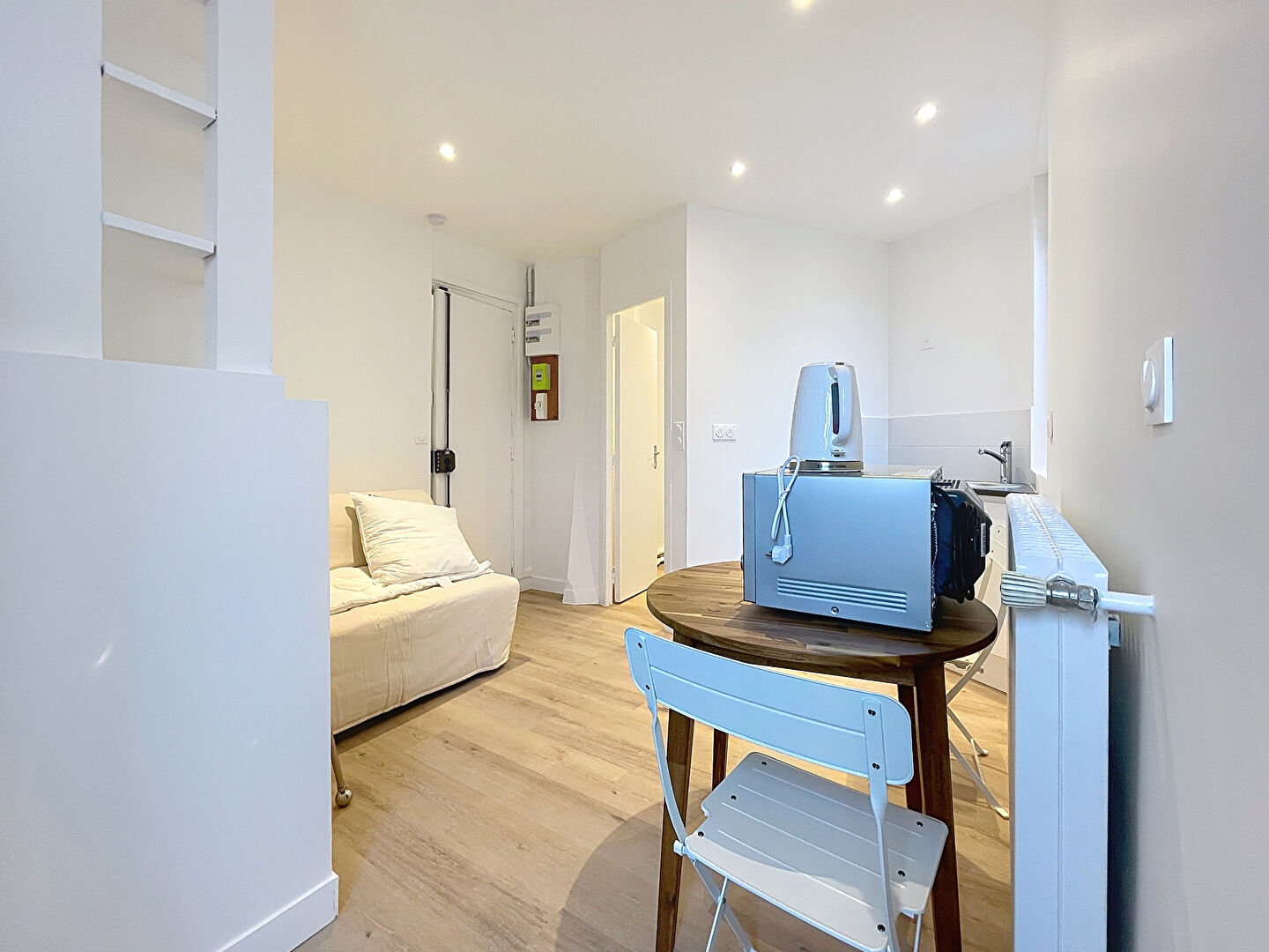 Maison à louer, 17m², Paris 14